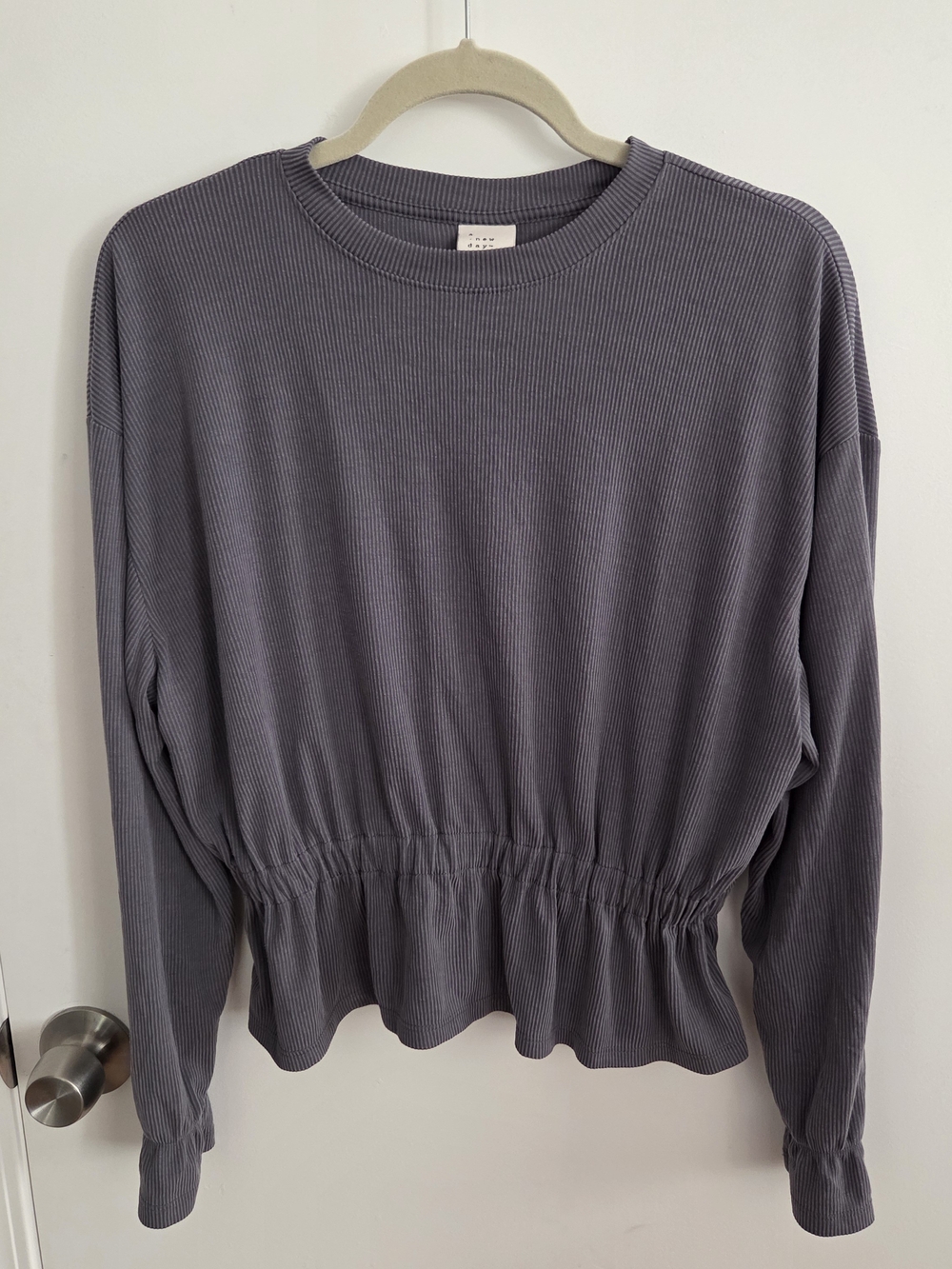 a new day Ribbed Long Sleeve Top in Gray Size Small Like New